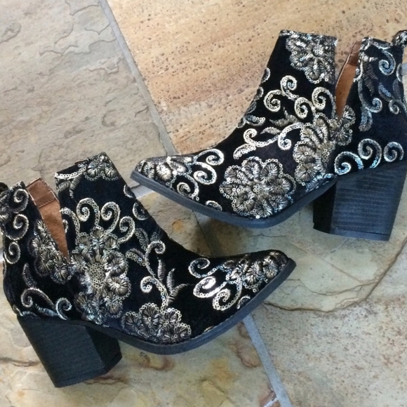 naughty monkey Shoes - Naughty monkey beautiful booties